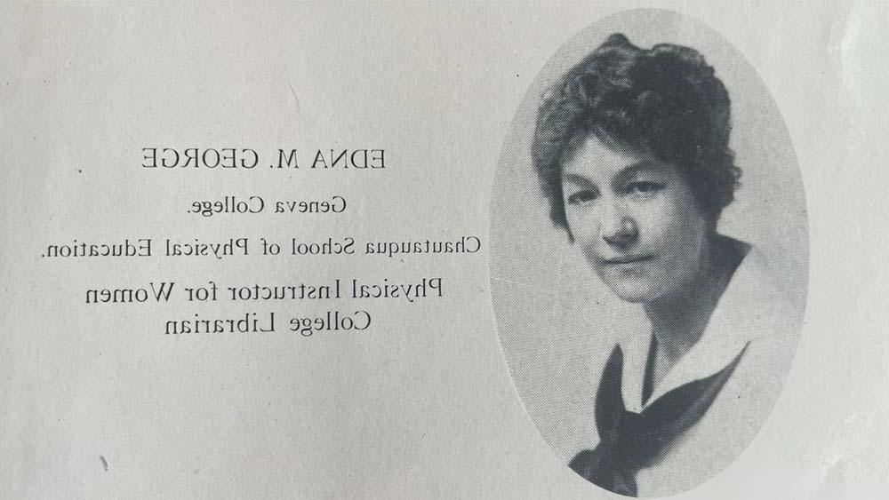 Picture of 的 Founding Mother of Geneva College Women's 体育运动